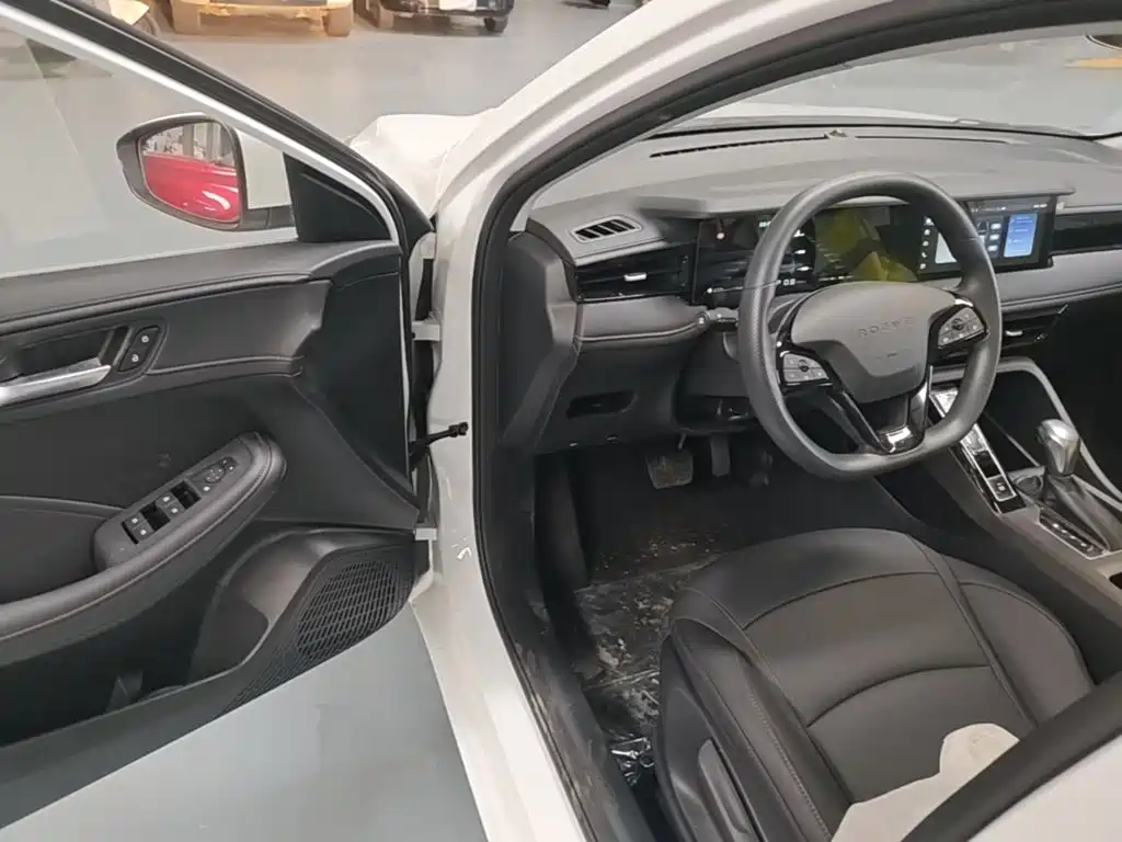 Roewe i5 — миниатюра 16