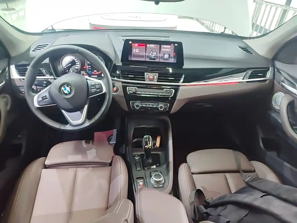 BMW X1 — миниатюра 10
