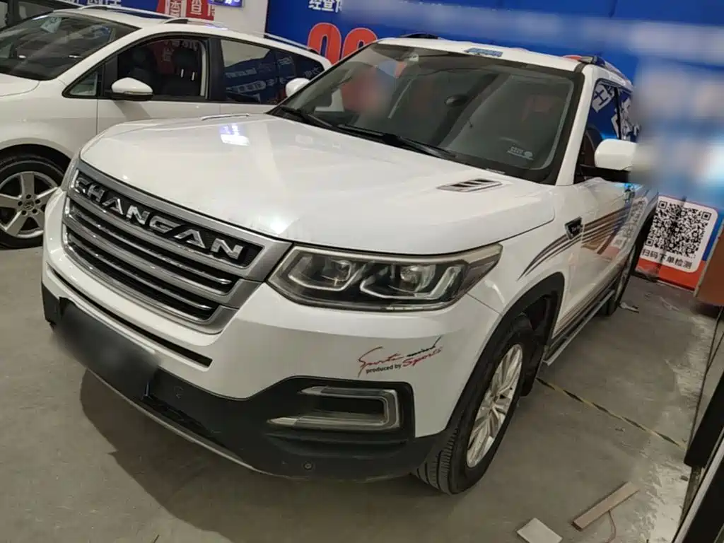 Changan CS95 — миниатюра 2