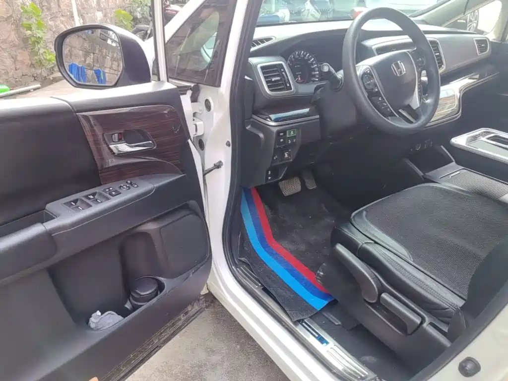 Honda Odyssey — миниатюра 16