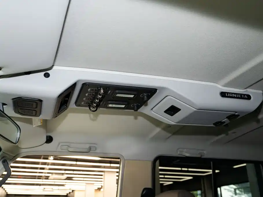 Toyota Land Cruiser — миниатюра 18