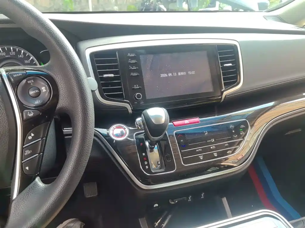 Honda Odyssey — миниатюра 13