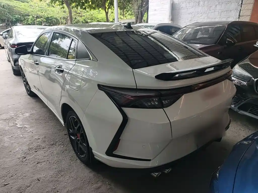 Aeolus Yixuan — миниатюра 5