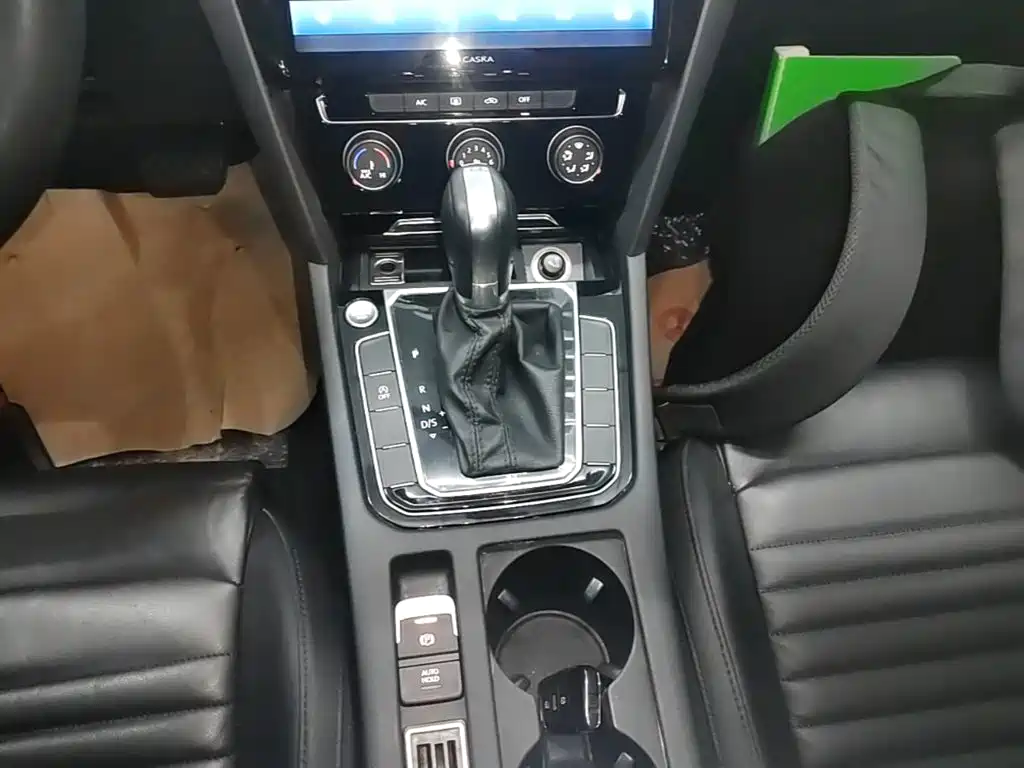 Volkswagen Magotan — миниатюра 14
