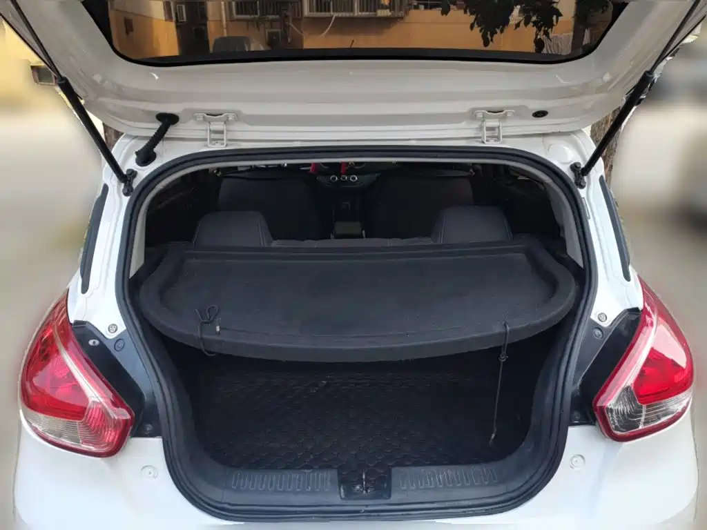 Baojun 310 — миниатюра 15