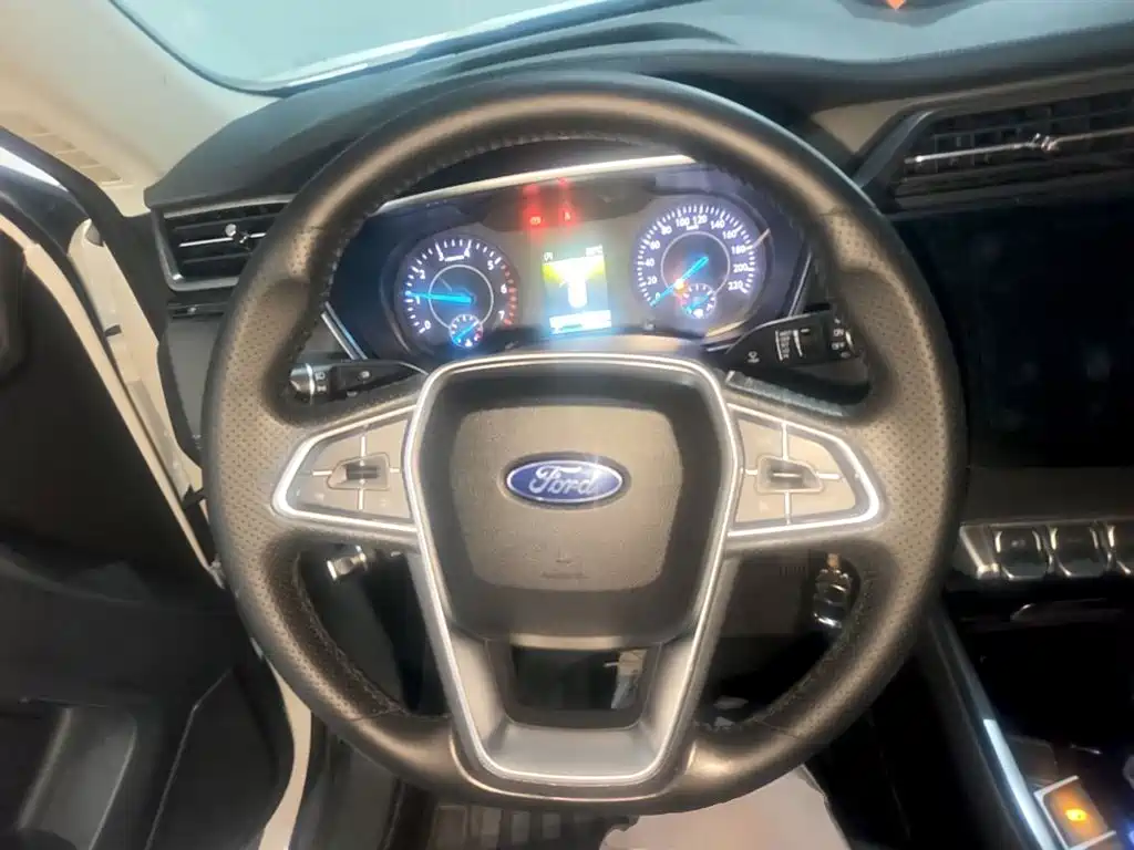 Ford Territory — миниатюра 11