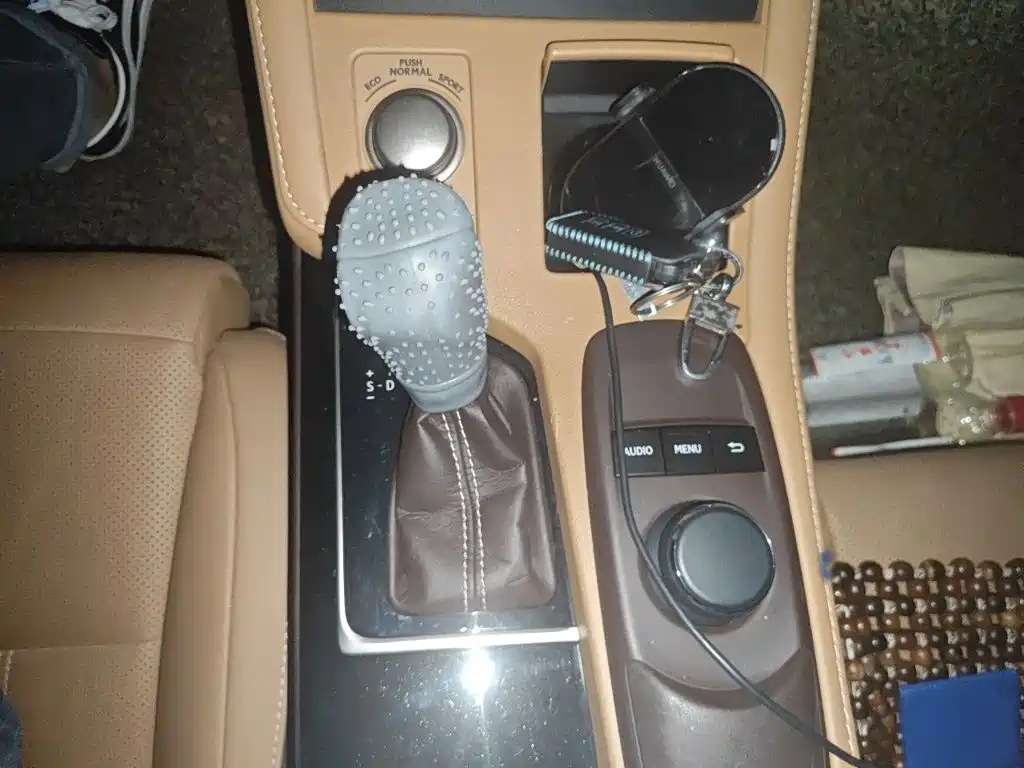 Lexus ES — миниатюра 7