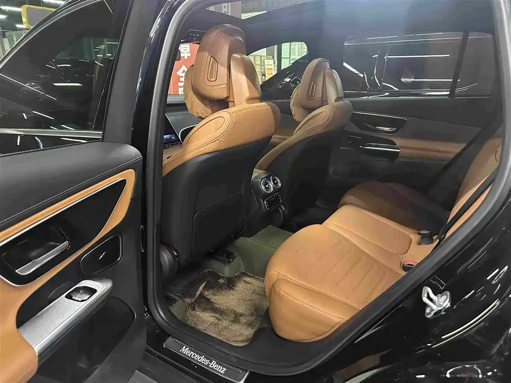 Mercedes-Benz GLC — миниатюра 8