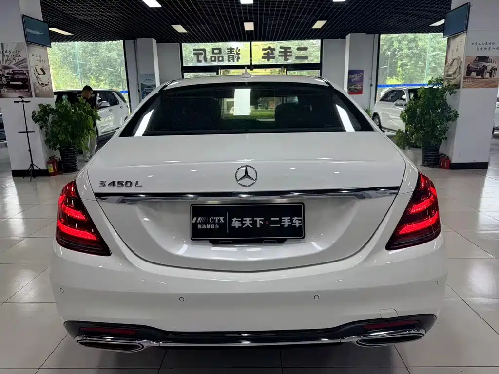 Mercedes-Benz S-Class — миниатюра 6
