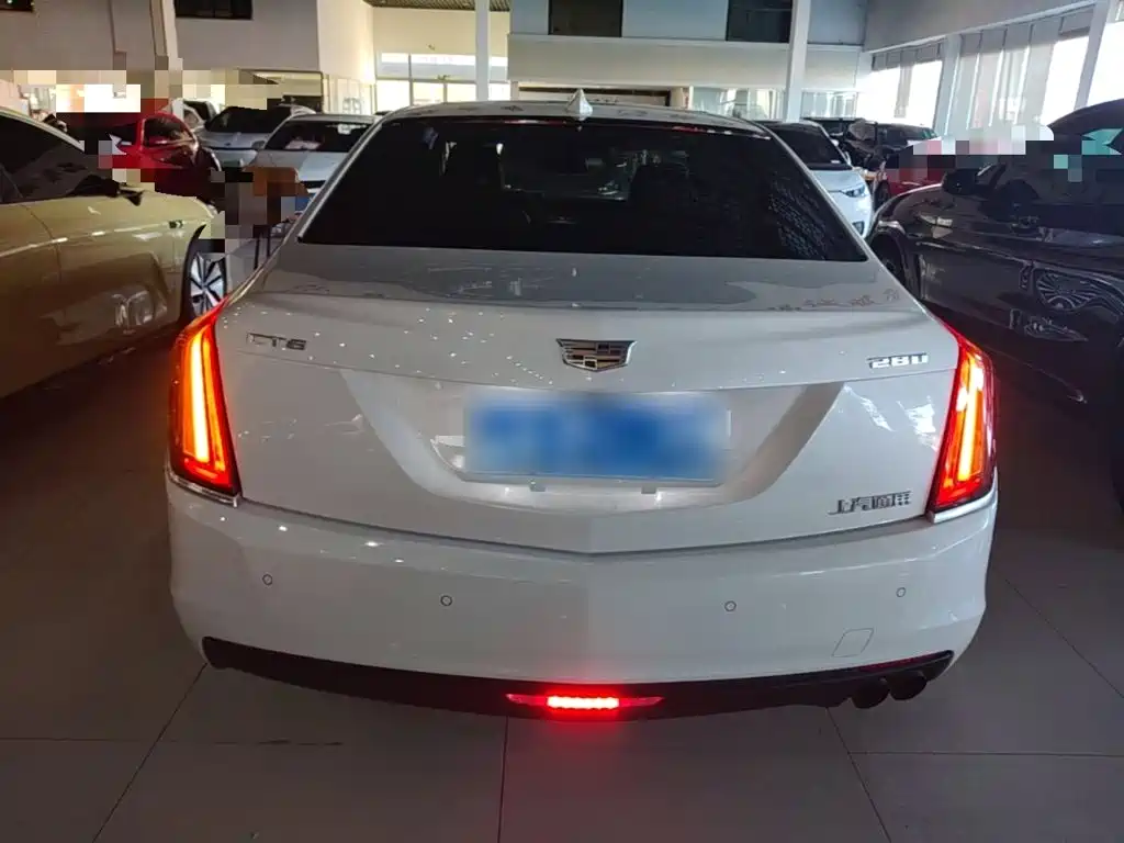 Cadillac CT6 — миниатюра 6