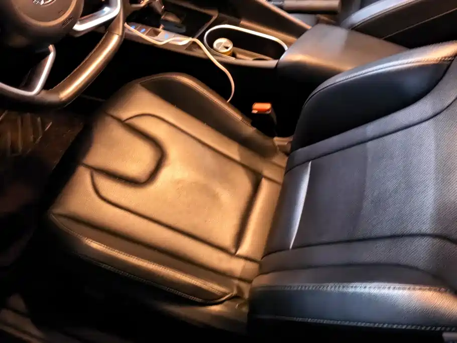 Hyundai Elantra — миниатюра 9