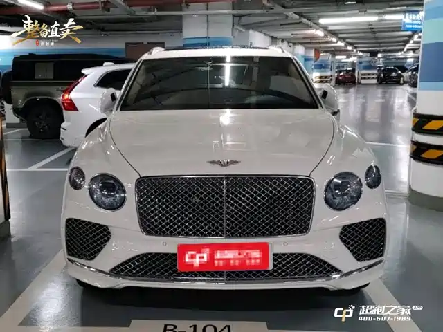 BENTLEY TIM YUE 2022