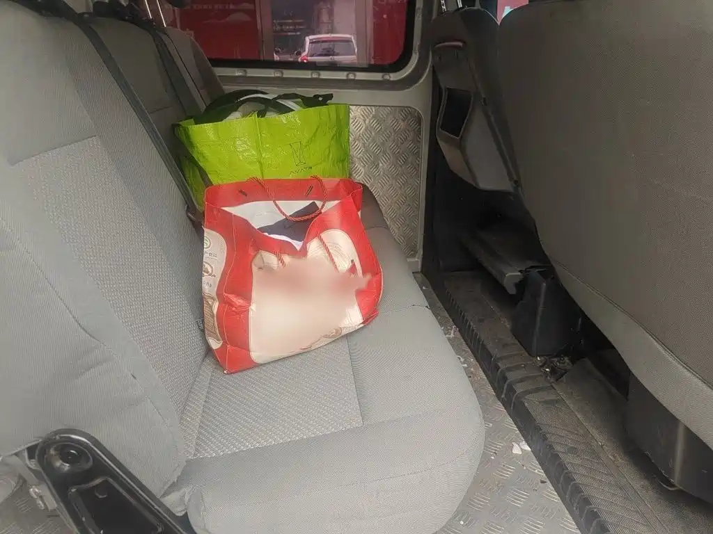Ford Transit — миниатюра 15