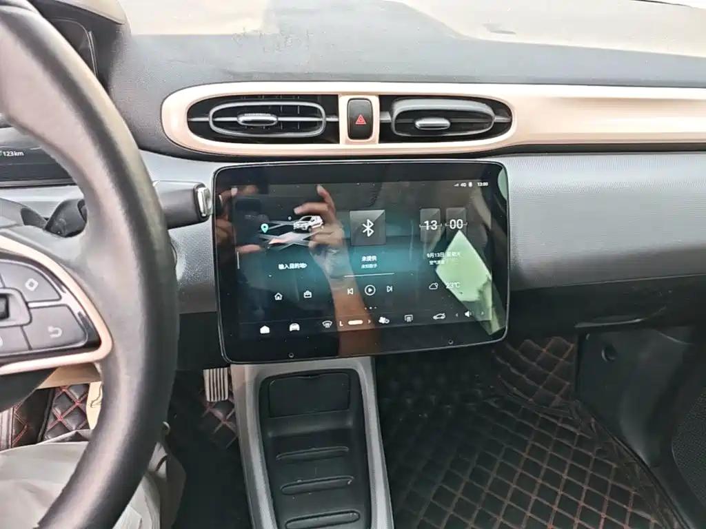 Leapmotor Leapmotor T03 — миниатюра 9