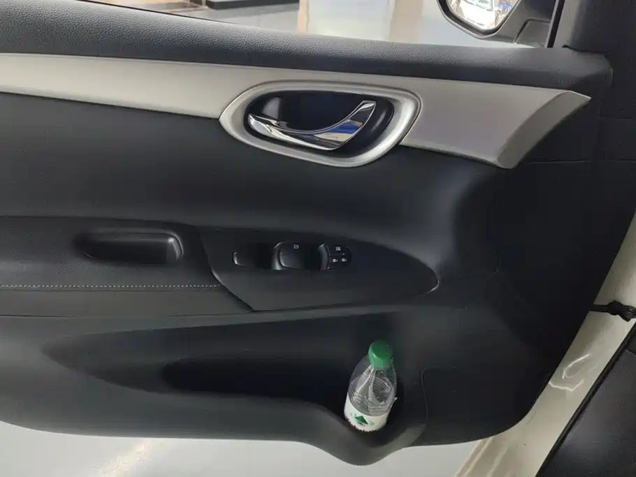 Nissan Sylphy — миниатюра 7