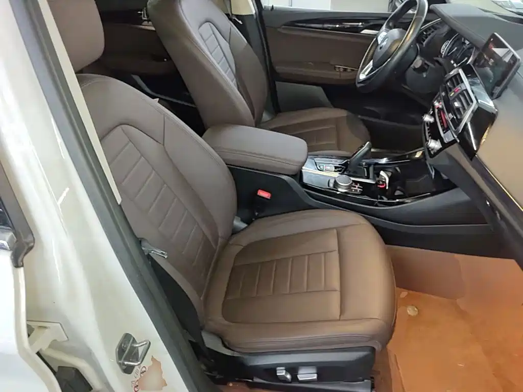 BMW X3 — миниатюра 25