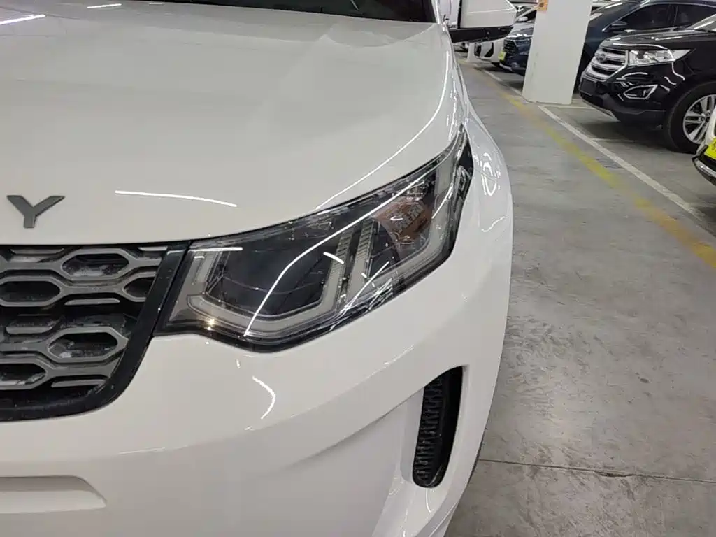 Land Rover Discovery Sport — миниатюра 24