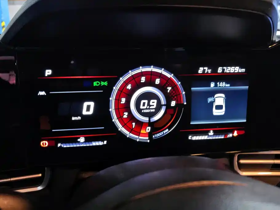 Hyundai Elantra — миниатюра 14