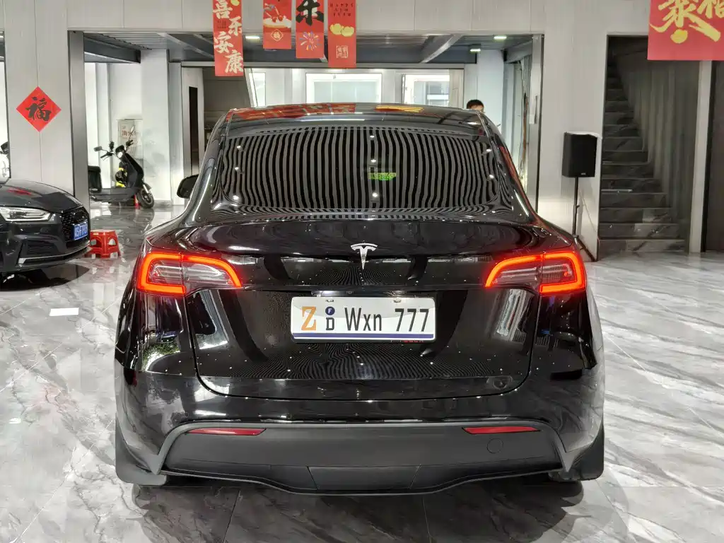 Tesla Model Y — фотографии объявления, Фото 22