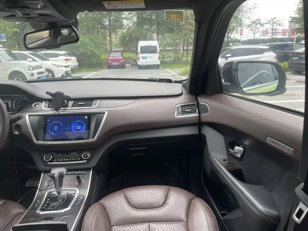 Landwind X7 2015 2.0T Luxury