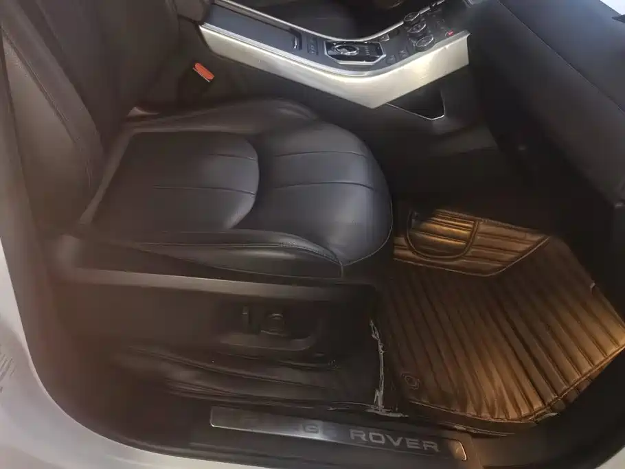 Land Rover Evoque — миниатюра 8