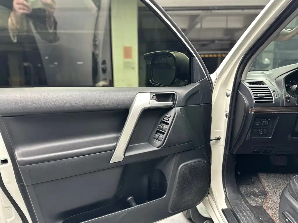 Toyota Land Cruiser Prado 2018 3.5L AT TX-L NAVI