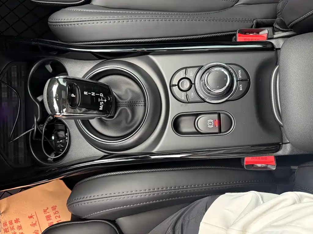 MINI Mini Clubman — миниатюра 18