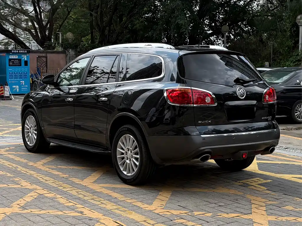 Buick Enclave 3.6L Elite Edition, фото 9