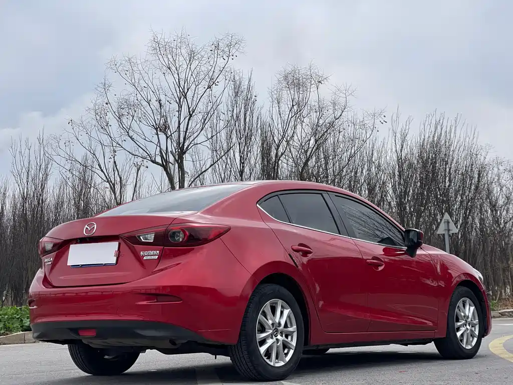 MAZDA 3 ANGKESAILA