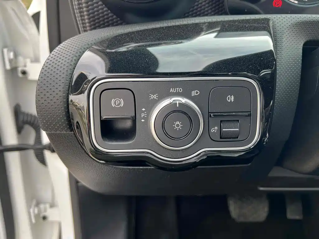 Mercedes-Benz A-Class — миниатюра 21