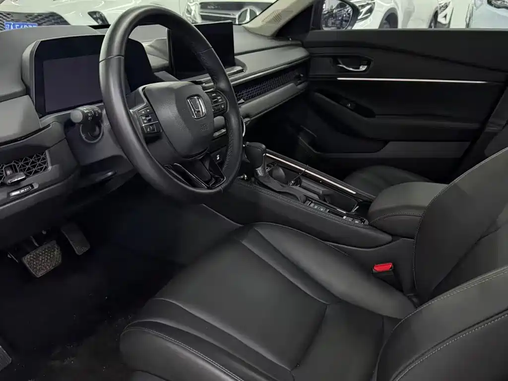 Honda Accord — миниатюра 4
