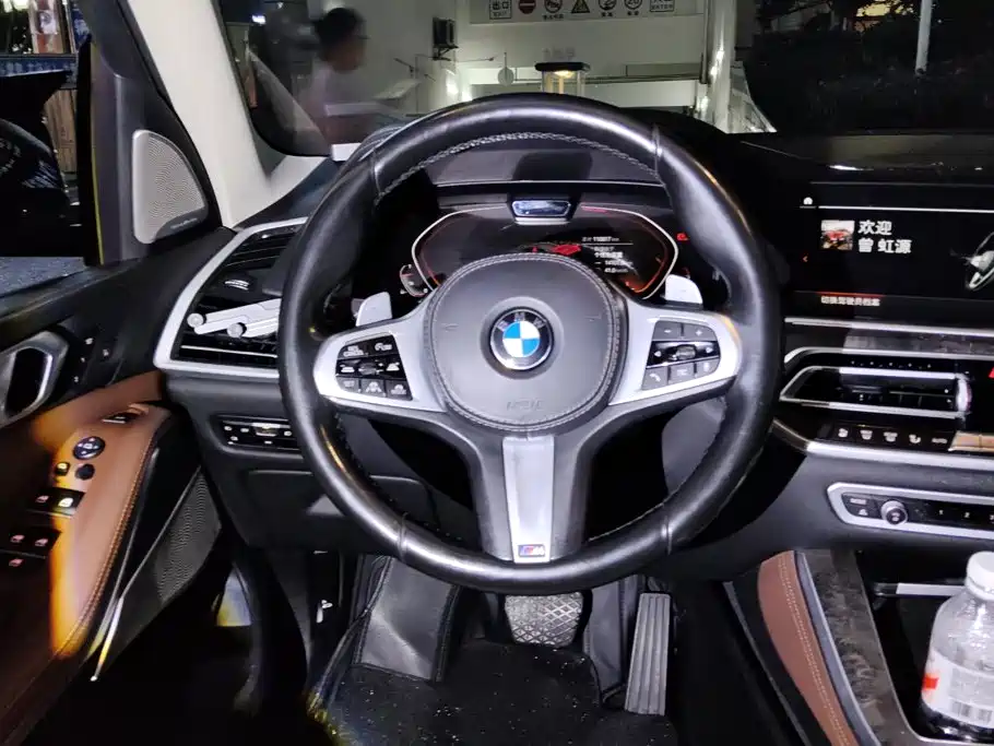 BMW X5 (Import) — миниатюра 15