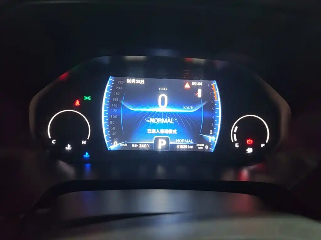 Chery Tiggo 8 — миниатюра 12