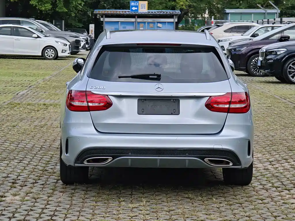 Mercedes-Benz C-Class (Import) — миниатюра 26