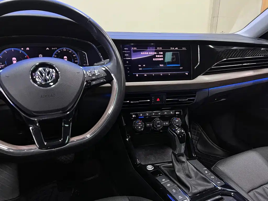 Volkswagen Passat — миниатюра 10