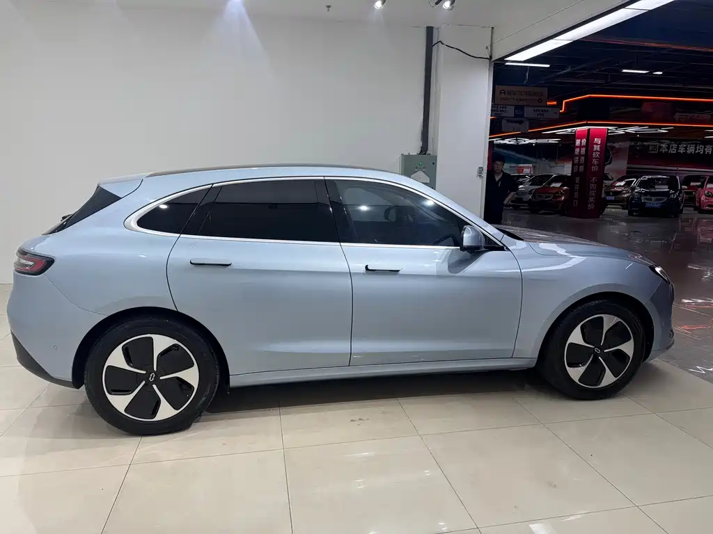 AITO AITO M5 — миниатюра 8