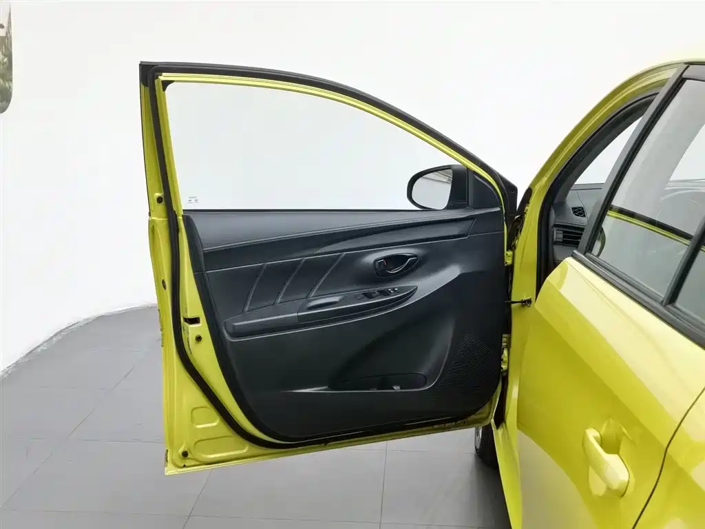 Toyota Yaris L Zhixuan YARiS L 2019 1.5E CVT VI