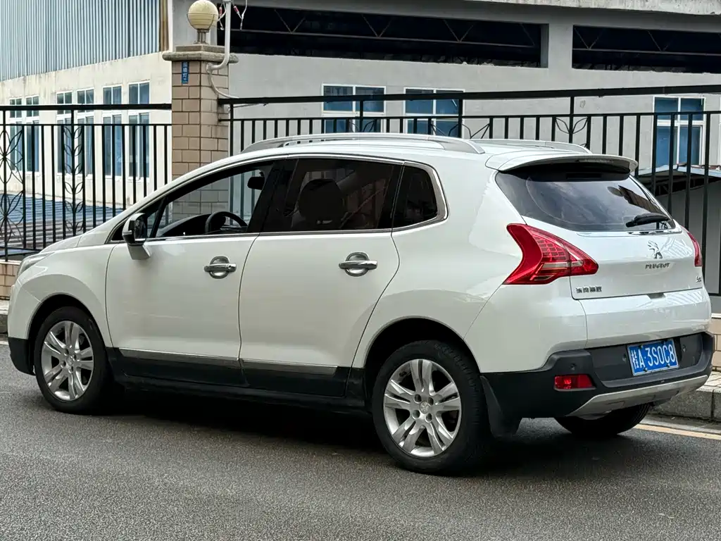 Peugeot 3008 — миниатюра 3