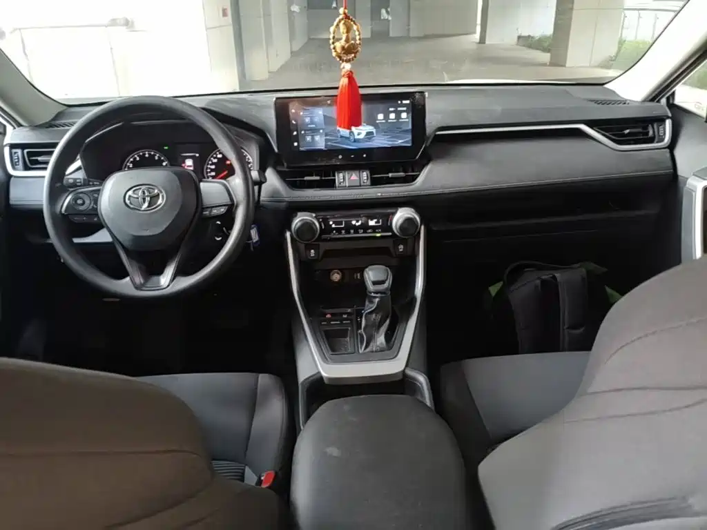 Toyota Wildlander — миниатюра 10