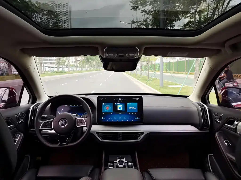 BYD Tang New Energy — миниатюра 5