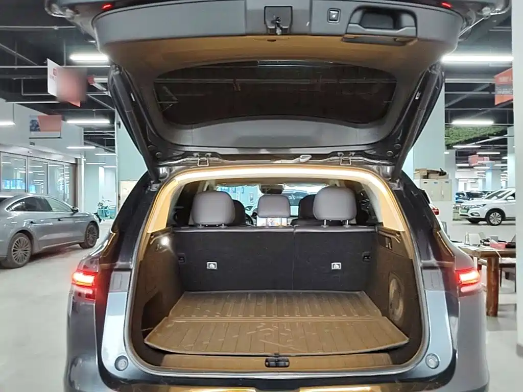 Leapmotor Leapmotor C10 — миниатюра 19