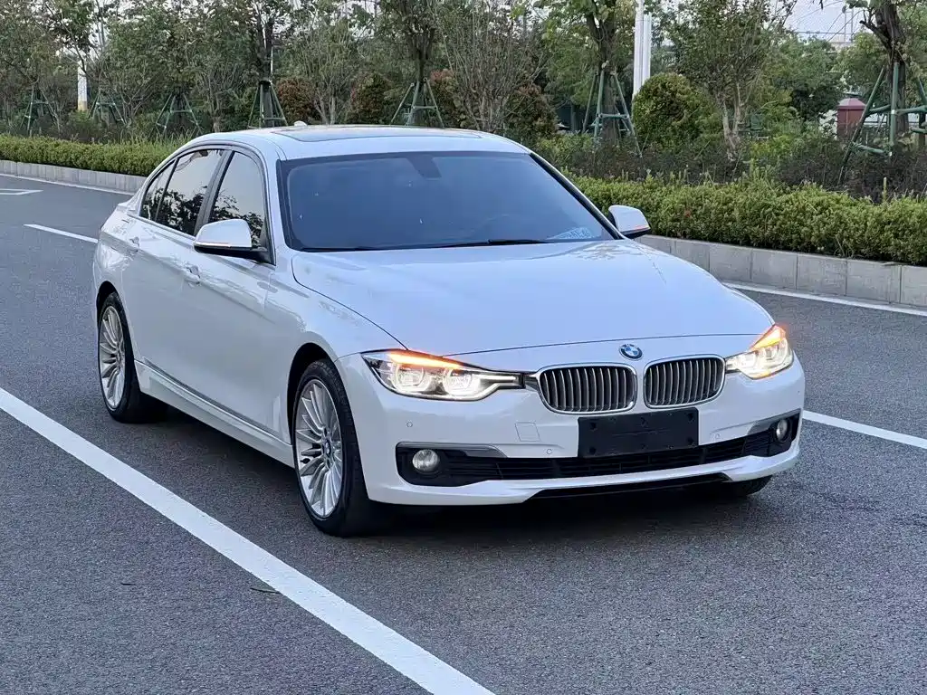 BMW 3 Series — миниатюра 3