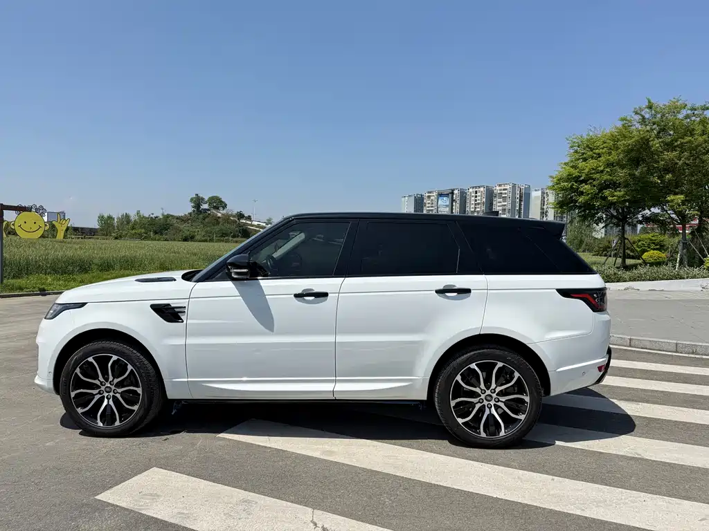 Land Rover Range Rover Sport 2022 3.0 L6