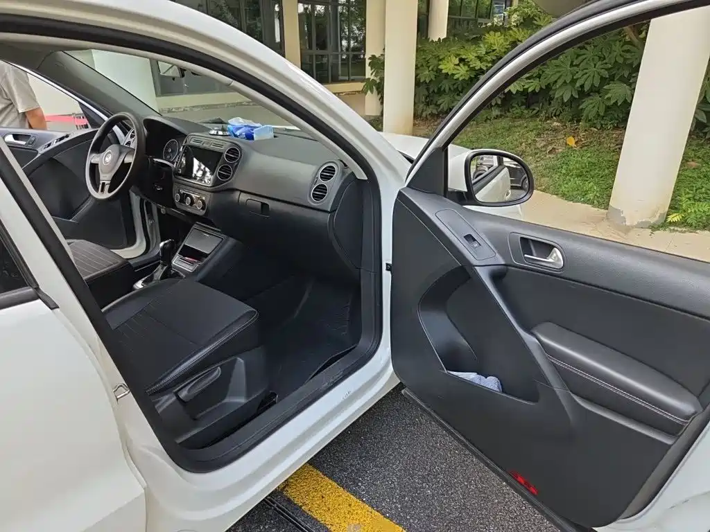 Volkswagen Tiguan — миниатюра 20