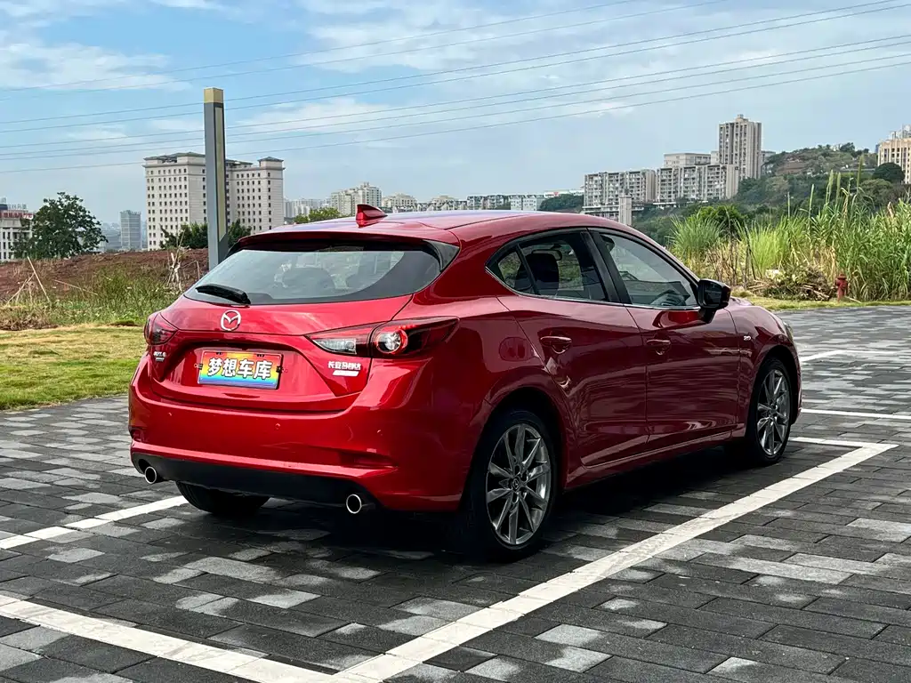 Mazda 3 Axela — миниатюра 8