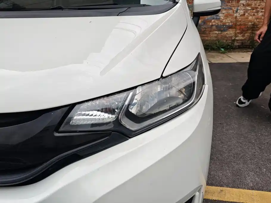 Honda Fit — миниатюра 5