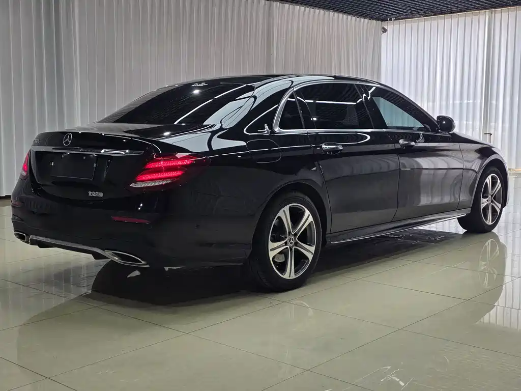 Mercedes-Benz E-Class E 2020 E 260 L Sport