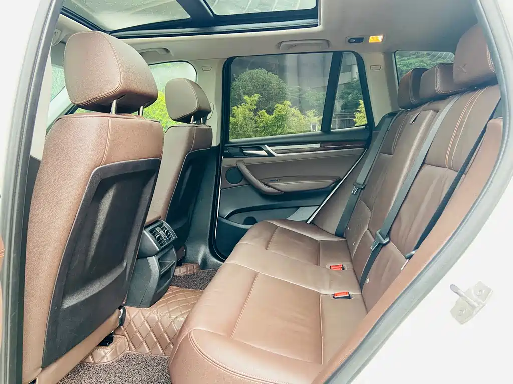 BMW X3 (Import) — миниатюра 9