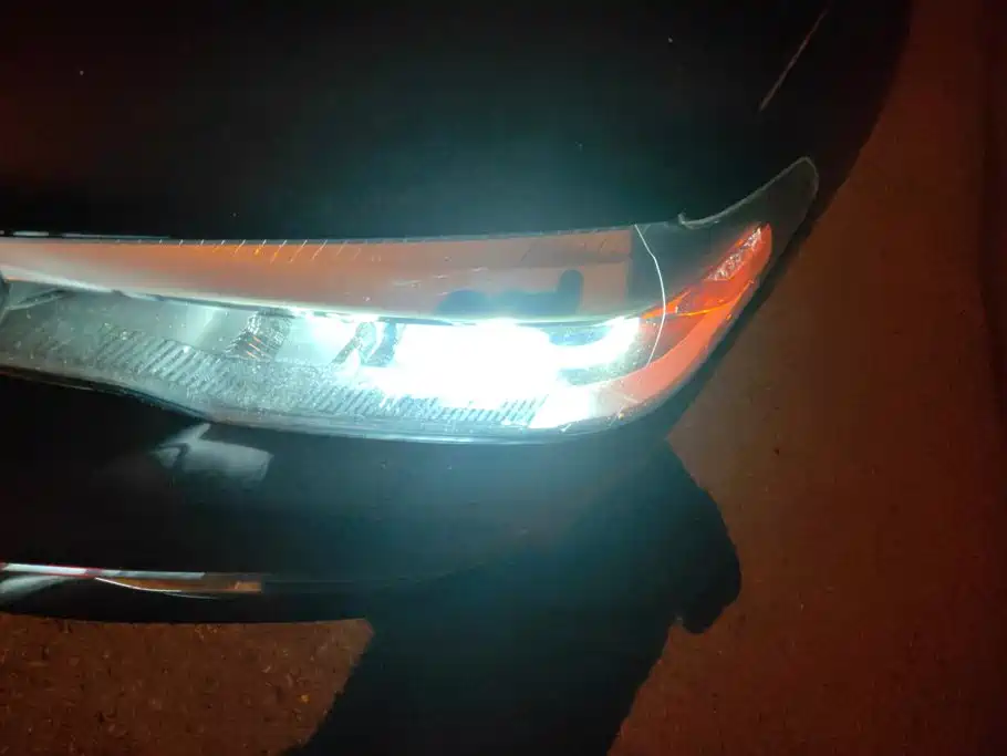 BMW 5 Series — миниатюра 5