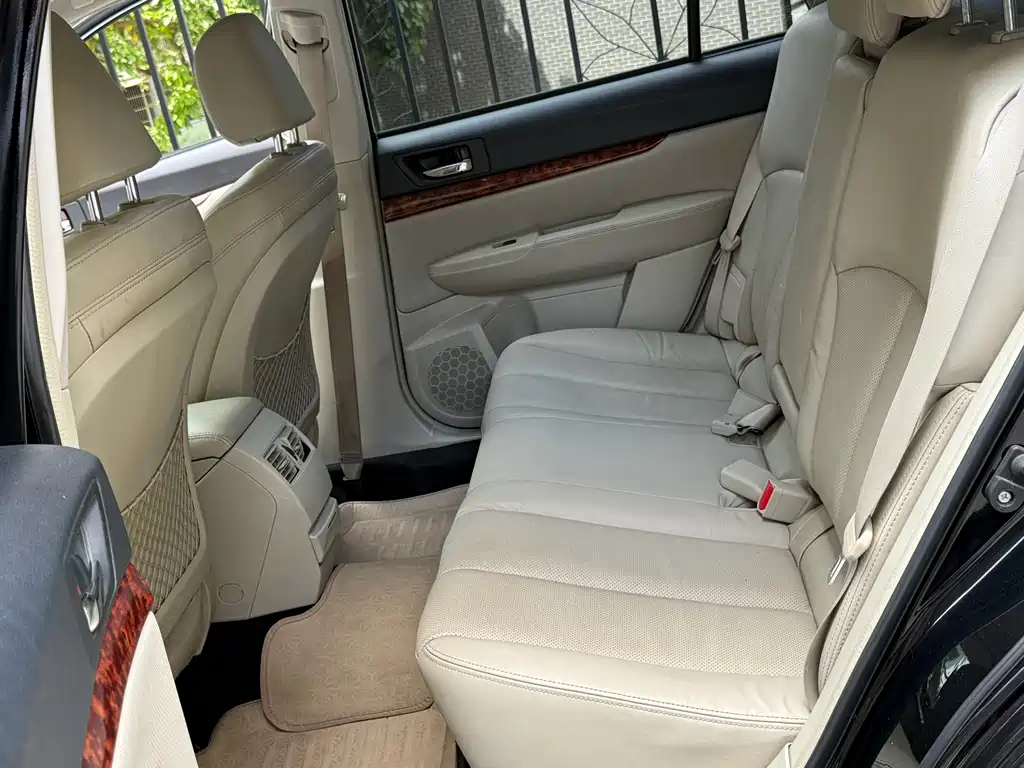 Subaru Outback — миниатюра 9